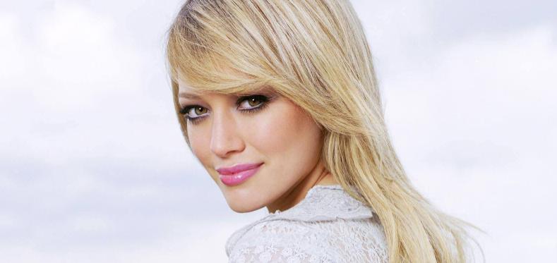 Hilary Duff Height Weight Body Measurements Bra Size Shoe Size 