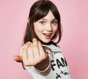 Alexa Swinton Height, Weight, Measurements, Age, Bra Size, Biography