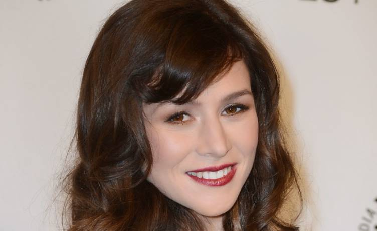 Yael Stone