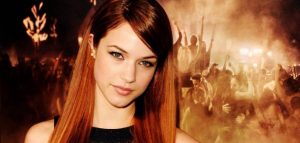 Alexis Knapp