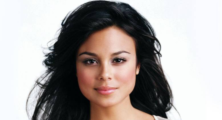 Nathalie Kelley