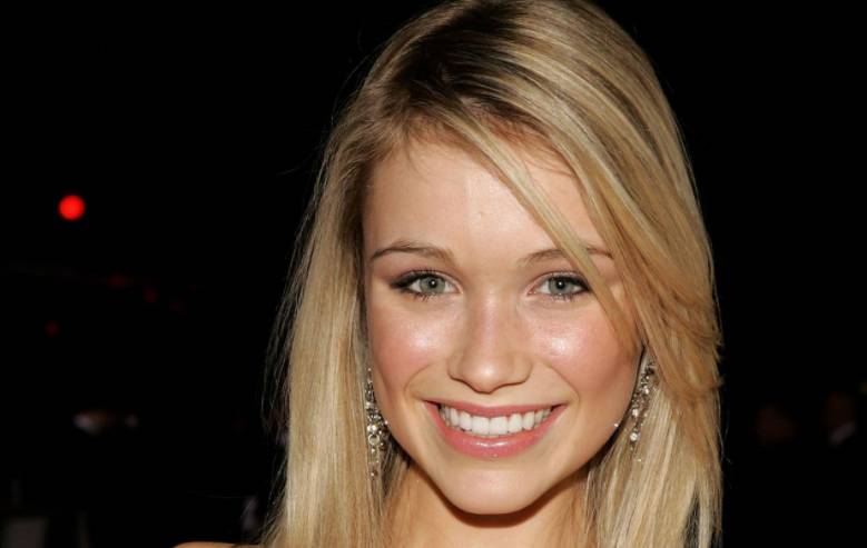 Katrina Bowden