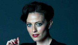 Lara Pulver