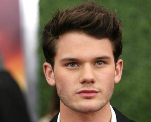 Jeremy Irvine