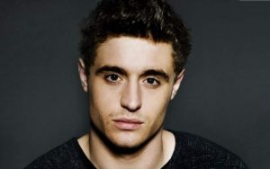 Max Irons