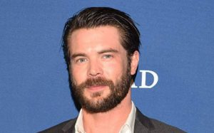 Charlie Weber