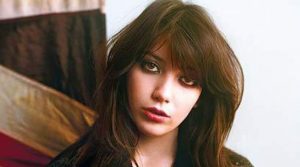 Daisy Lowe