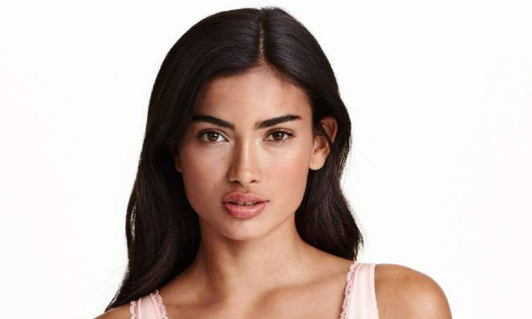 Kelly Gale Height, Weight, Body Measurements, Bra Size, Biography