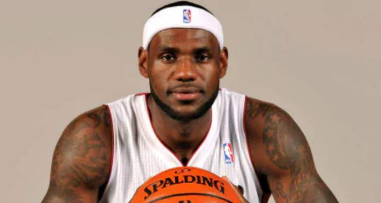 size shoe lebron james