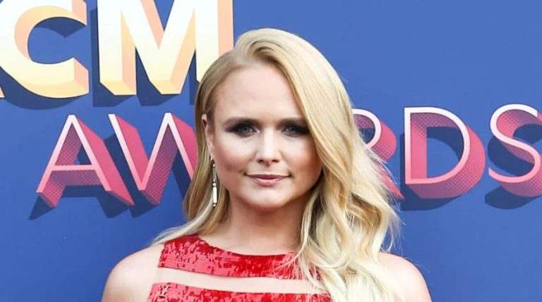 Miranda Lambert Height, Weight, Body Measurements, Bra Size, Shoe Size
