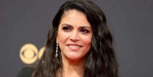 Cecily Strong