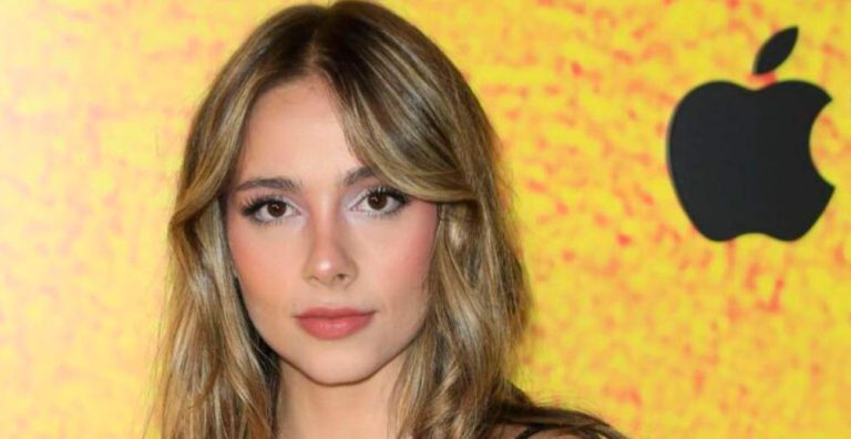 Haley Pullos Height, Weight, Body Measurements, Bra Size, Shoe Size