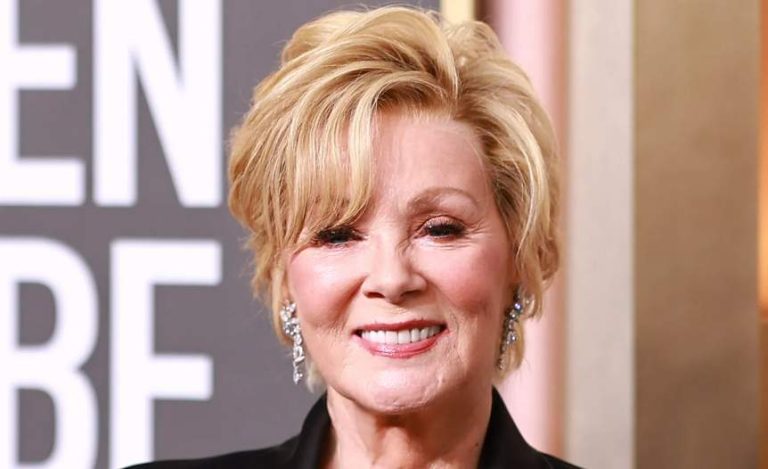 Jean Smart Height, Weight, Body Measurements, Bra Size, Shoe Size