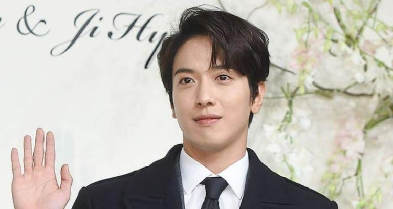 Jung Yong Hwa Height, Weight, Body Measurements, Shoe Size