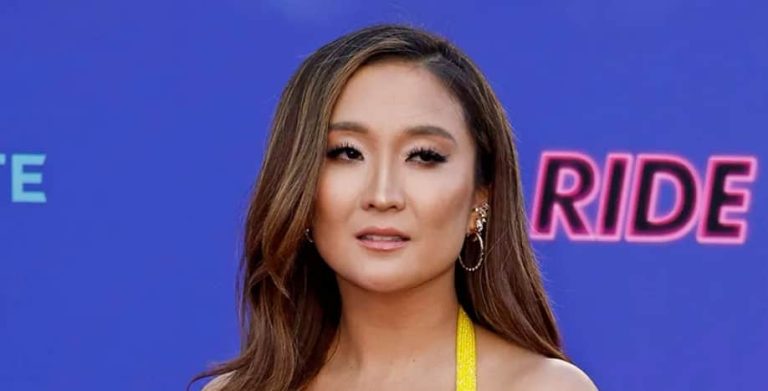 Ashley Park Height, Weight, Body Measurements, Bra Size, Shoe Size