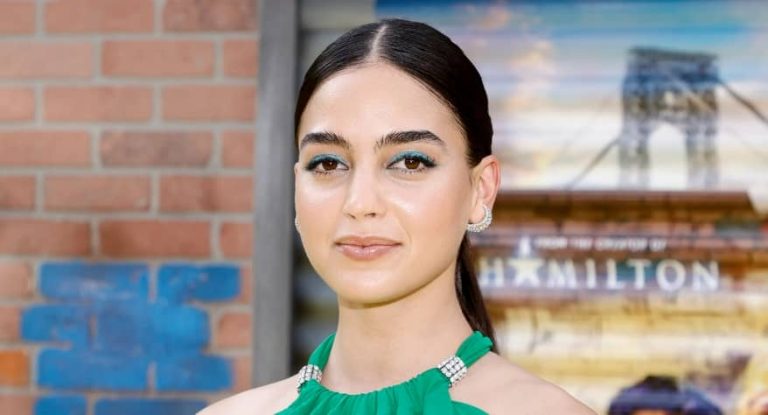 Melissa Barrera Height, Weight, Body Measurements, Bra Size, Shoe Size