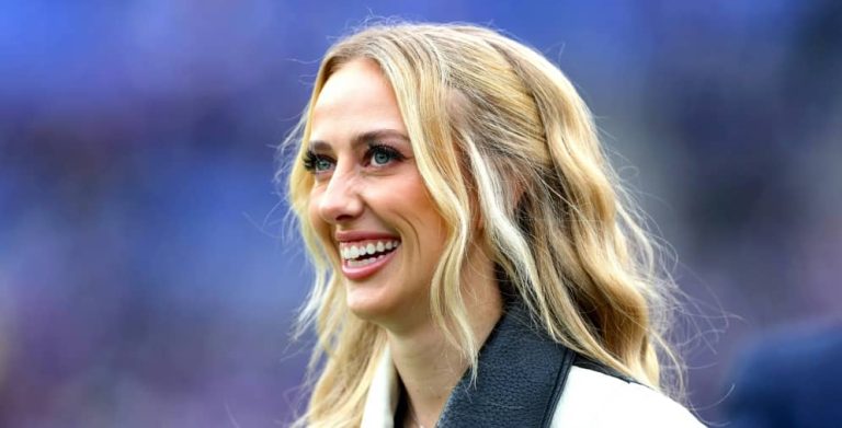 Brittany Mahomes Height Weight Body Measurements Bra Size Shoe Size