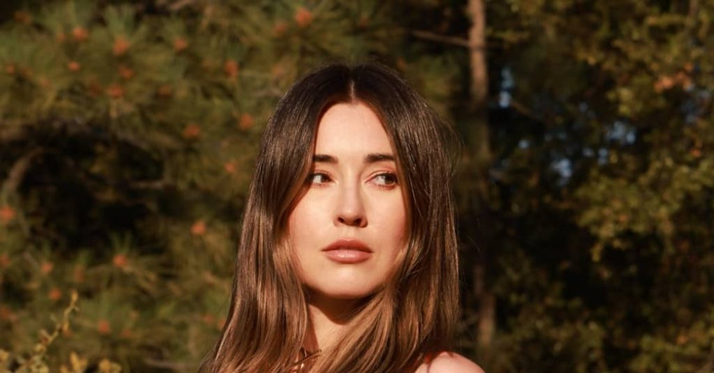 Audrey Bradford Height, Weight, Body Measurements, Bra Size, Shoe Size