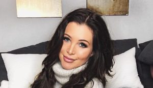 Helen De Muro