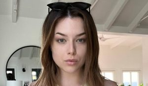Lauren Summer Barrett