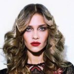Ana Beatriz Barros