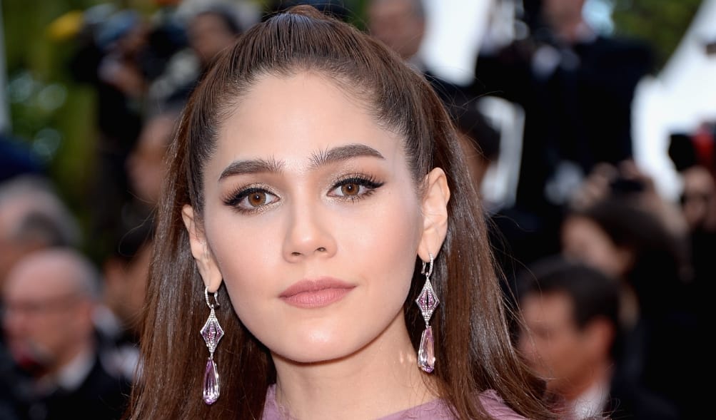 Araya A. Hargate Araya A. Hargate