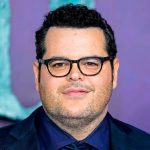 Josh Gad