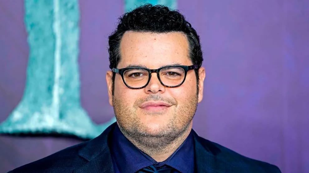 Josh Gad