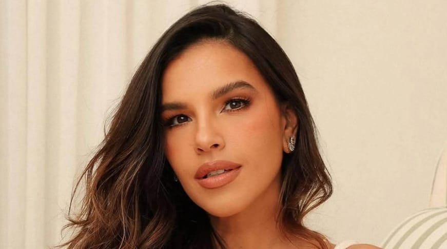 Mariana Rios Mariana Rios