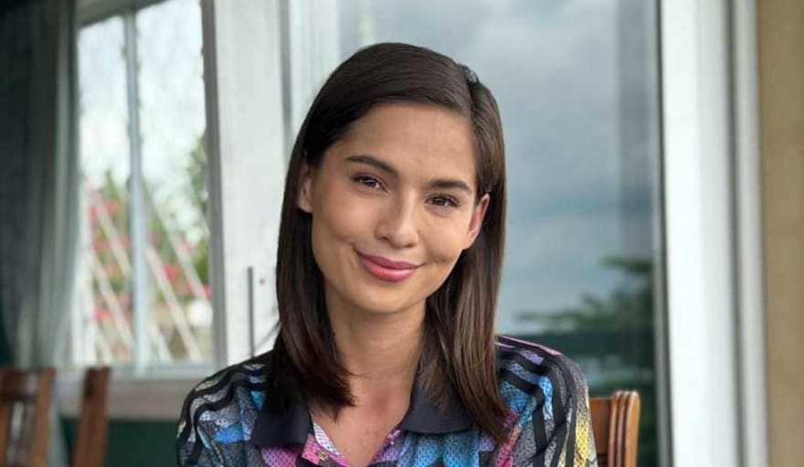 Jasmine Curtis-Smith