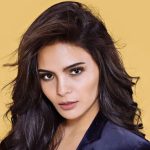 Lovi Poe